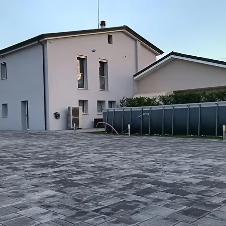 Mb Bed & Breakfast *